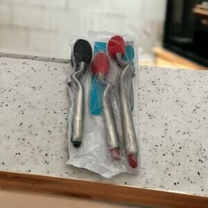 Dreamfarm Lot (2)9” (1)12” Clongs Silicone Tongs Open Or Close With A Click